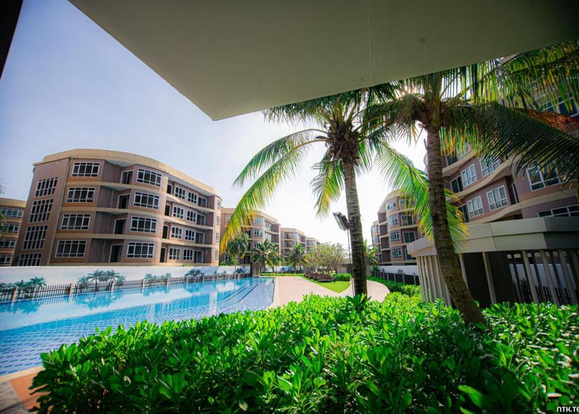 Bangkok Samut Prakan swimming pool [outdoor]