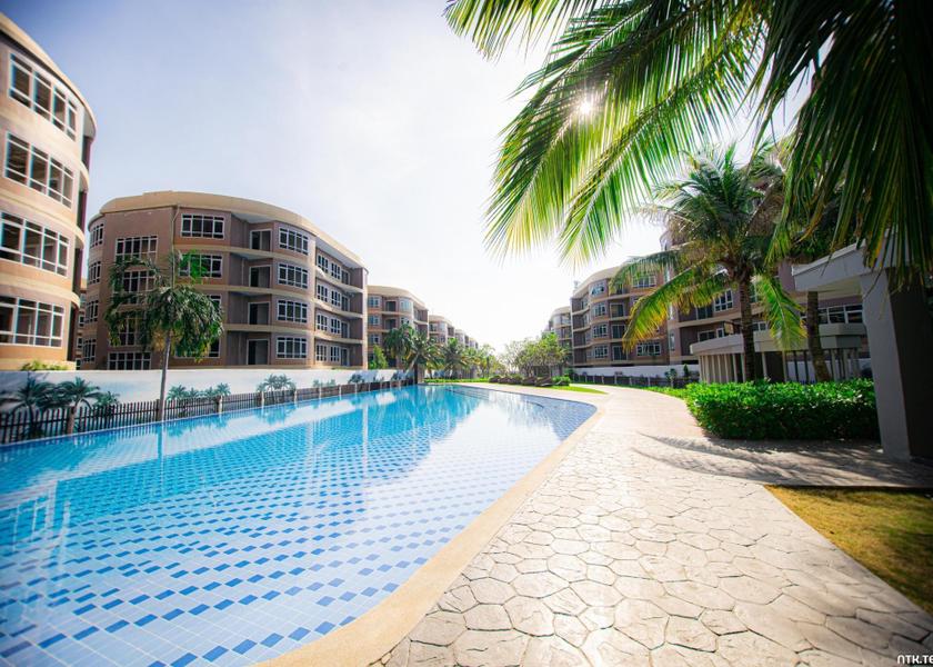 Bangkok Samut Prakan swimming pool [outdoor]