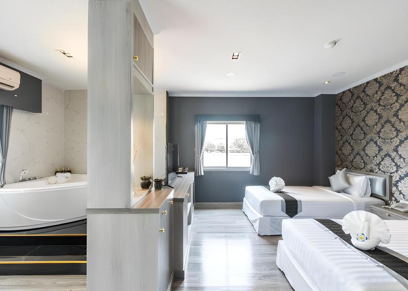 Bangkok Samut Prakan Superior Triple