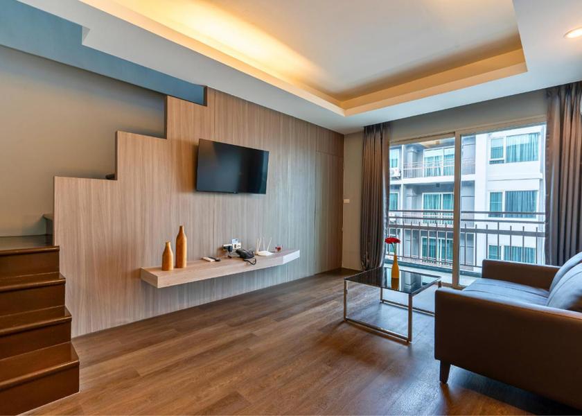Bangkok Samut Prakan Duplex Suite