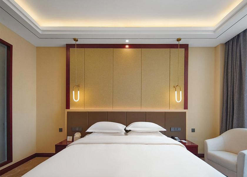  Fangshan Deluxe Queen Room