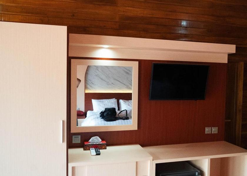 Bali Penida Island King Room with Pool View