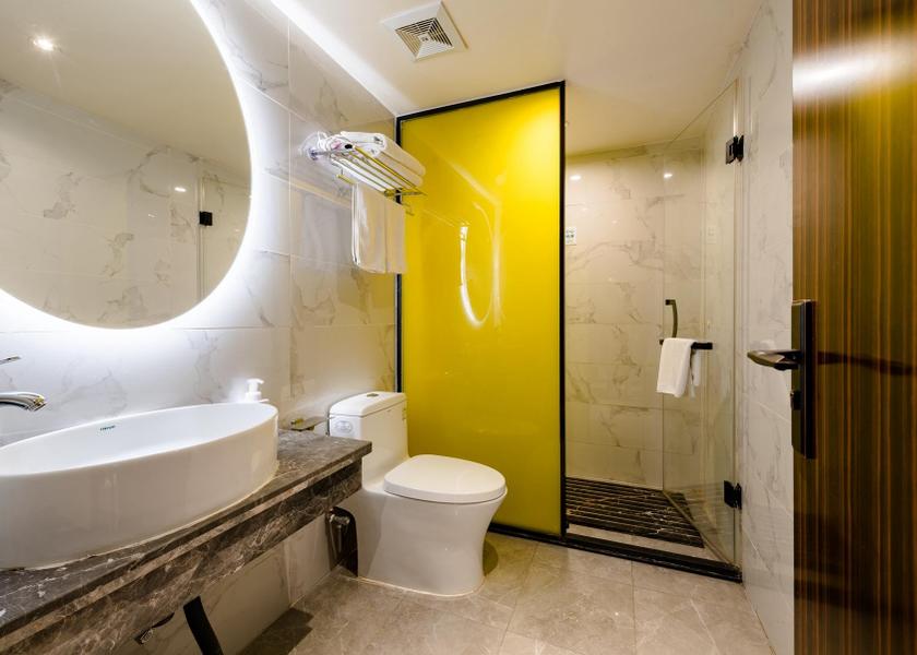 Gansu Lanzhou Deluxe Queen Queen Room