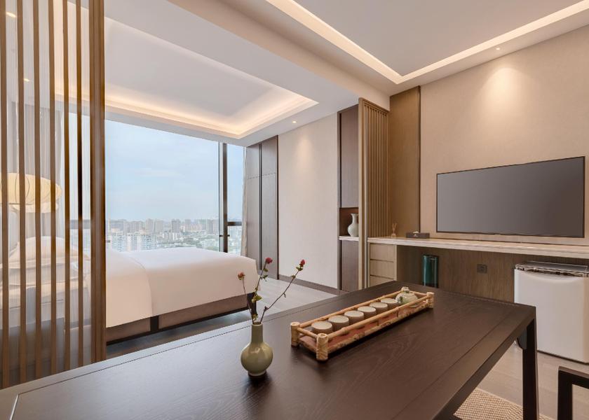 Henan Zhengzhou Big Room