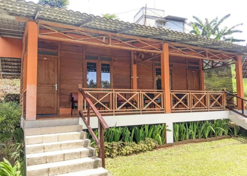 West Java Caringin Queen Room with Garden View