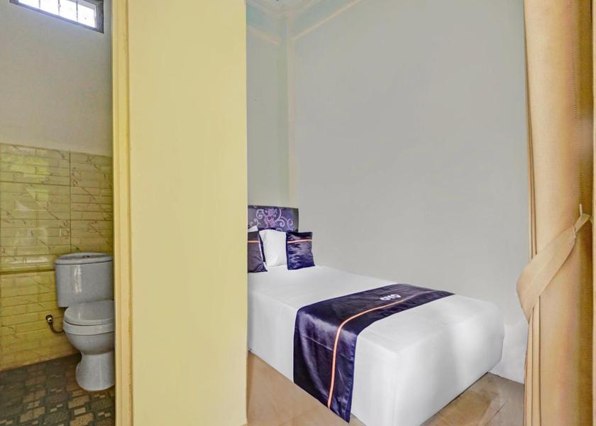 East Java Trawas Deluxe Double Room