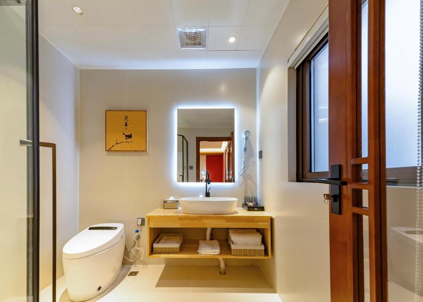 Henan Luoyang 1 King Room