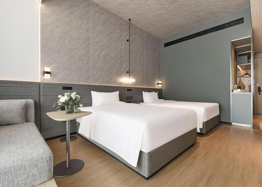 Ningxia Yinchuan Executive Room Two Single Beds and A Sofa