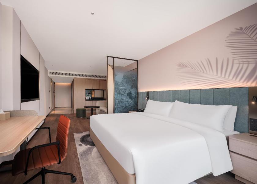 Zhejiang Zhoushan King Deluxe Suite with Balcony