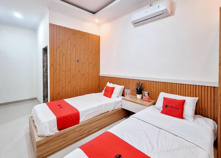 West Java Tasikmalaya Deluxe Twin Room
