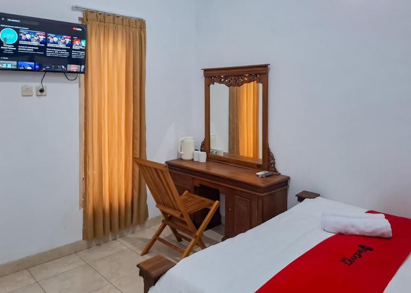 Central Java Jepara Deluxe Double Room