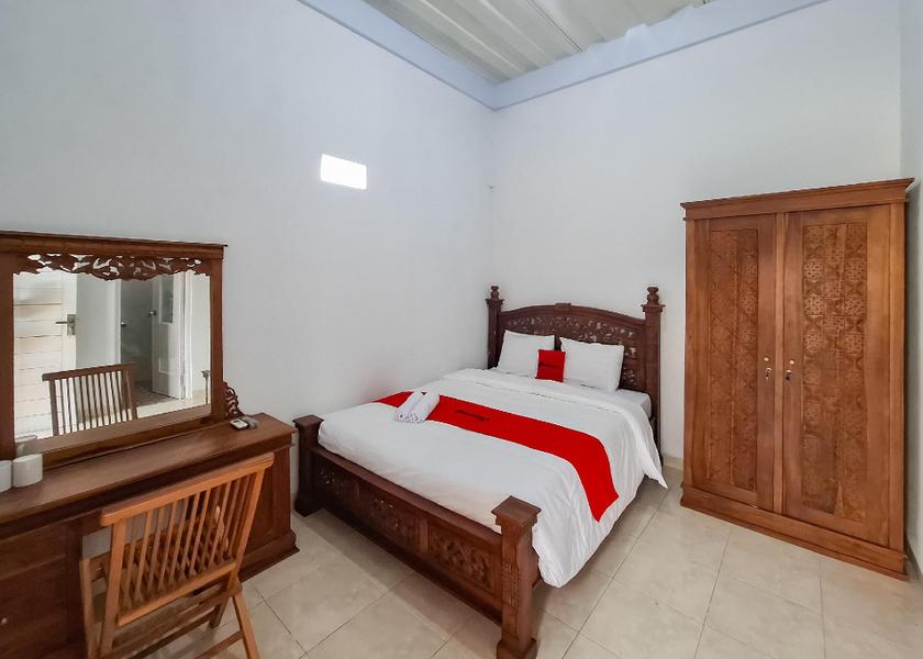 Central Java Jepara Deluxe Room