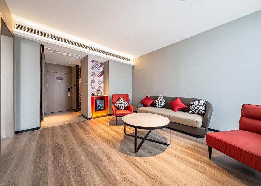 Jiangxi Fuzhou River View Suite