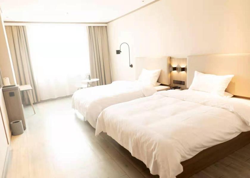 Guangxi Yulin Huazhu - Twin Room