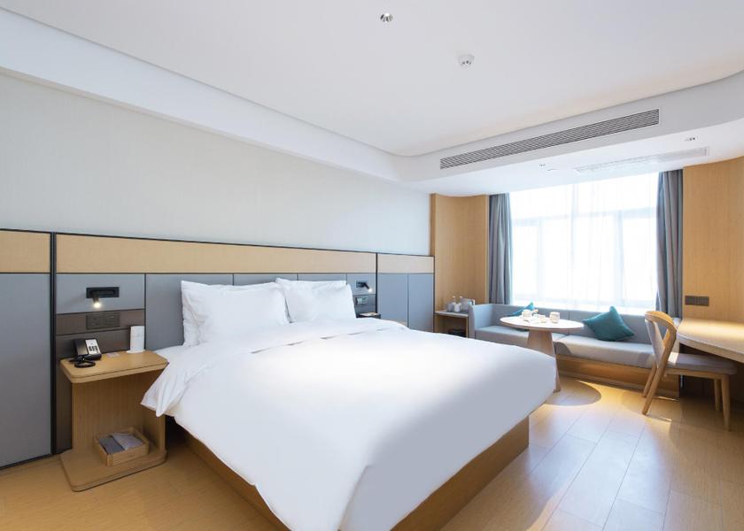Guangxi Yulin Business Superior Queen Room