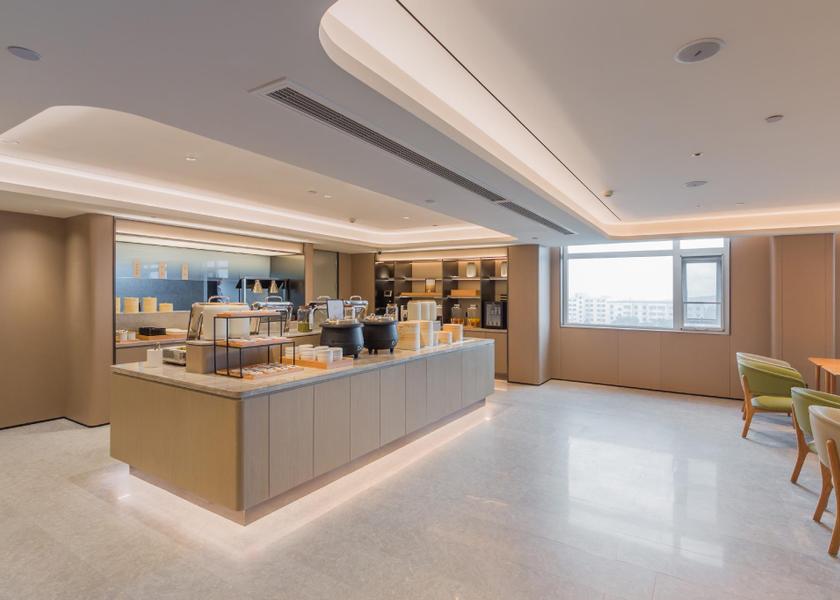 Guangxi Yulin interior view