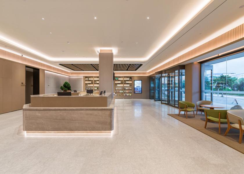 Guangxi Yulin interior view