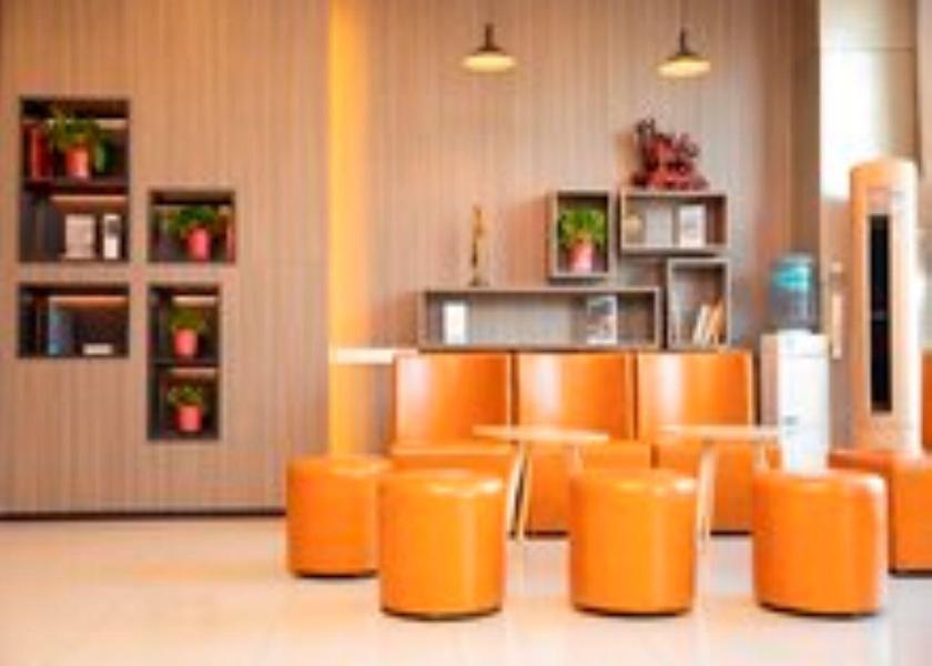 Guangxi Yulin interior view