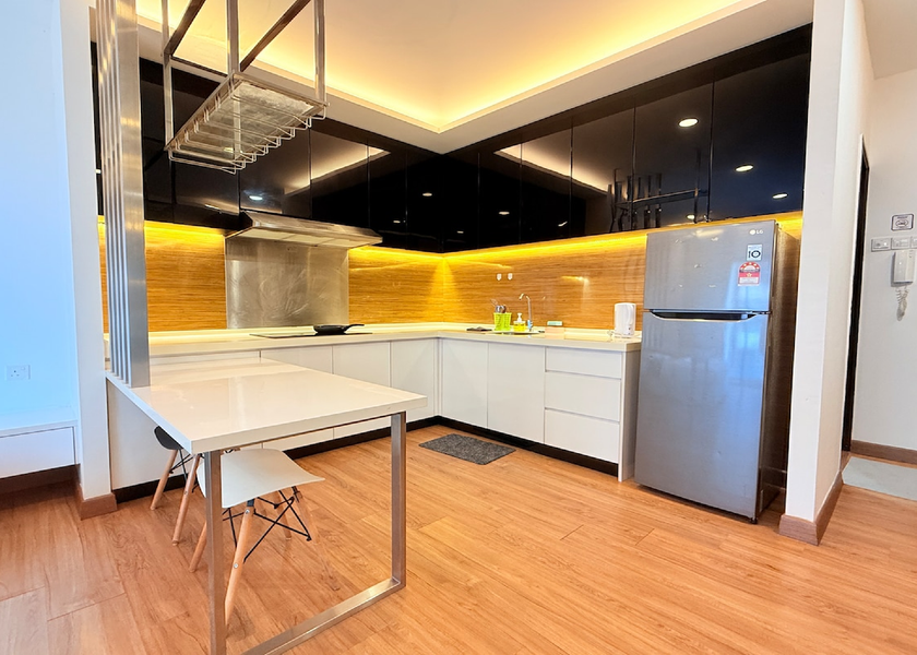 Selangor Seri Kembangan Food & Dining
