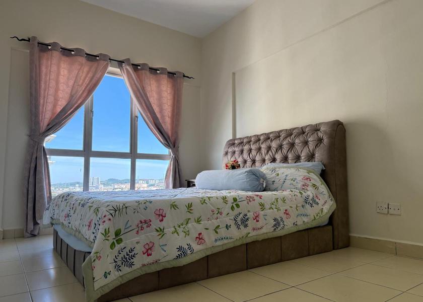 Selangor Seri Kembangan Apartment with Lake View