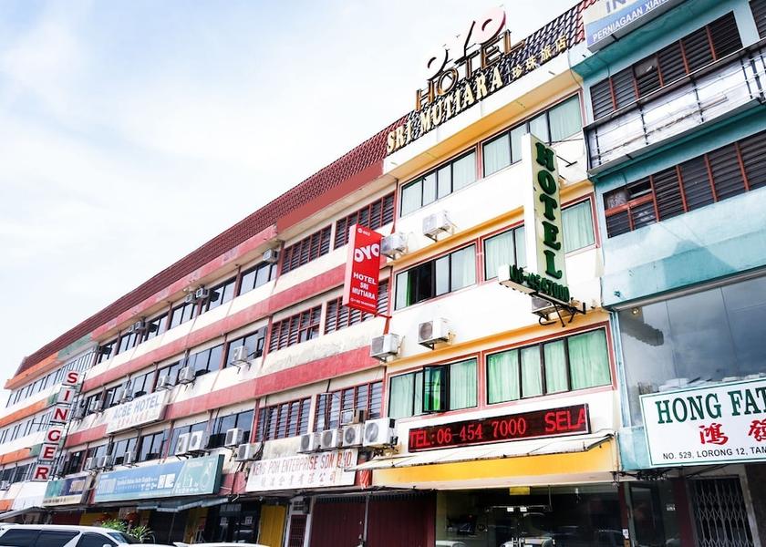 Negeri Sembilan Bahau Exterior