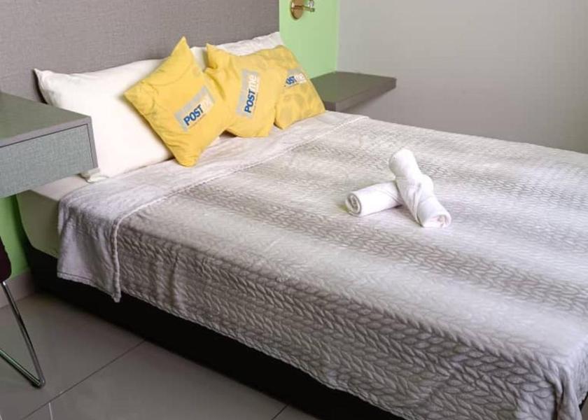 Kelantan Kota Bharu Two-Bedroom Apartment with River View