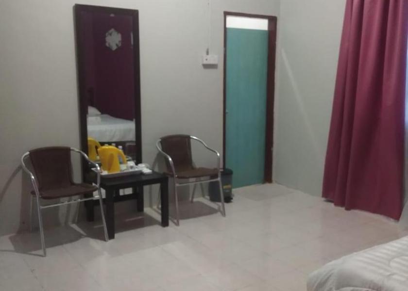 Pahang Kuala Tembeling Standard Triple Room