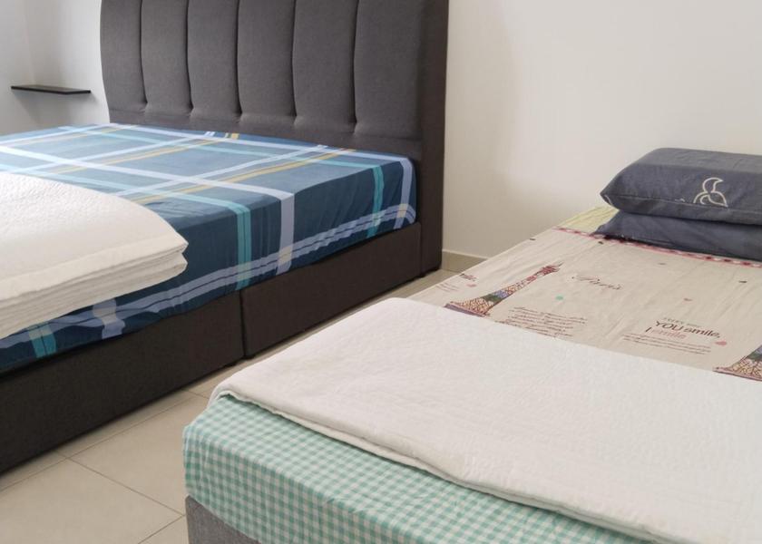 Pahang Bentong Triple Room