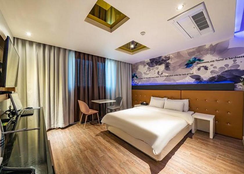 Gyeonggi Pocheon Deluxe Room
