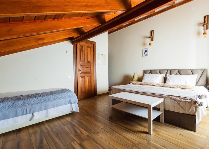 Izmir Seferihisar Loft Room
