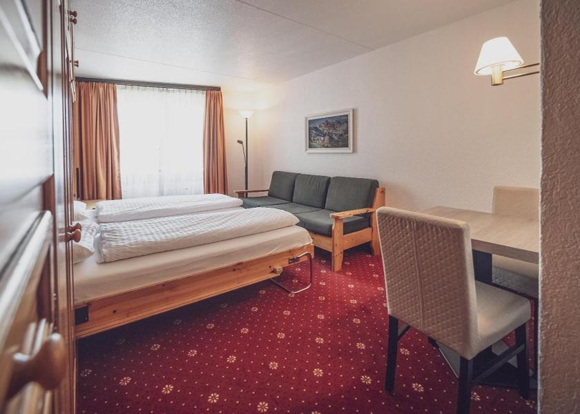 Graubuenden Davos Twin Room - North Standard