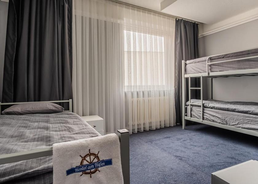 Schleswig-Holstein Kiel Triple Room with Private Bathroom