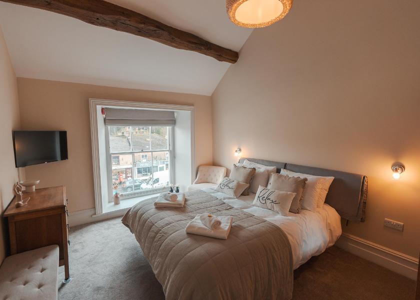 England High Peak Deluxe-Apartment-Private Bathroom-Roger Suite