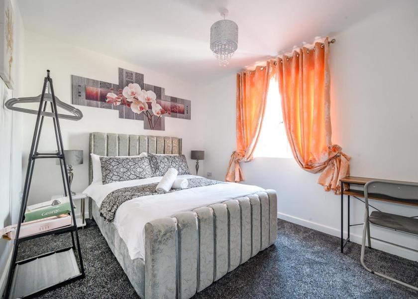 England Batley Double Room with Shared Bathroom