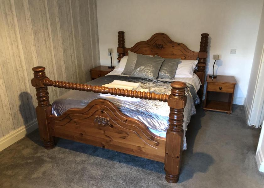 England Saltash King-Comfort-Ensuite with Shower-Terrace