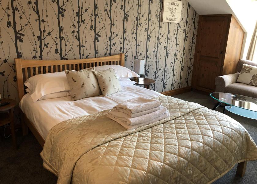 England Saltash King-Comfort-Ensuite with Shower-Terrace