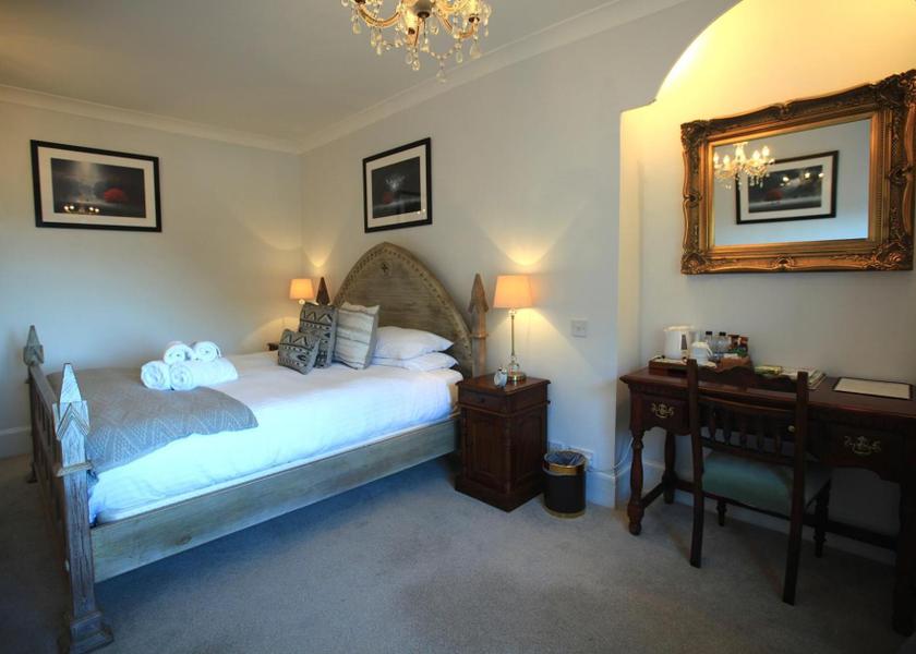 England Lynton Superior King Room