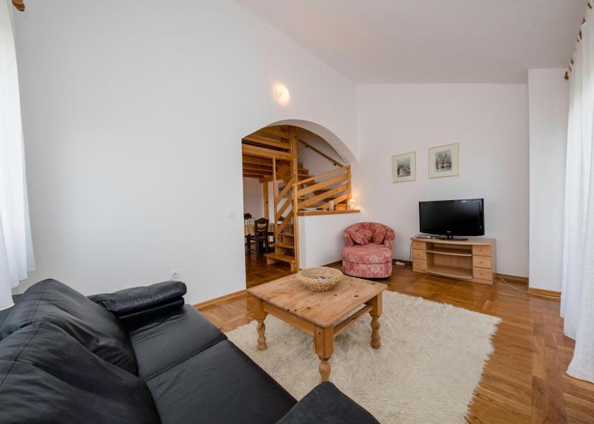 Primorje-Gorski Kotar Rab One-Bedroom Apartment