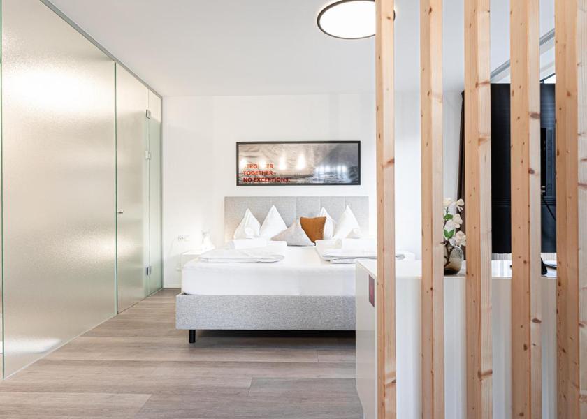 Tyrol Schlitters Apartment with Mountain View
