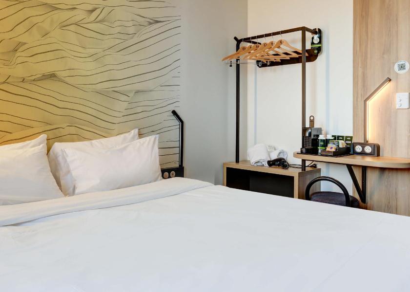 Grand Est Reims Superior Double Room