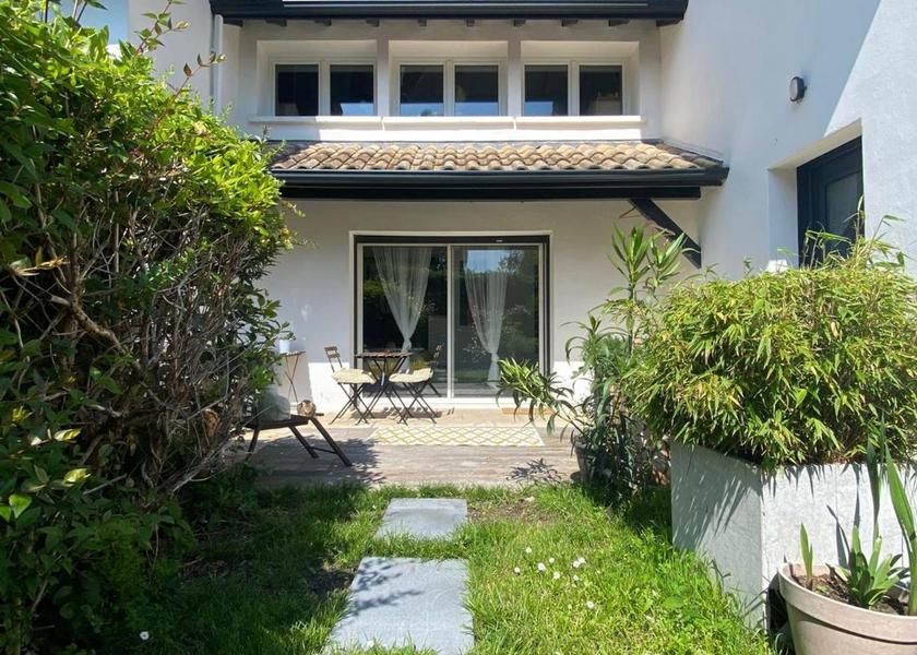 Nouvelle-Aquitaine Anglet entrance