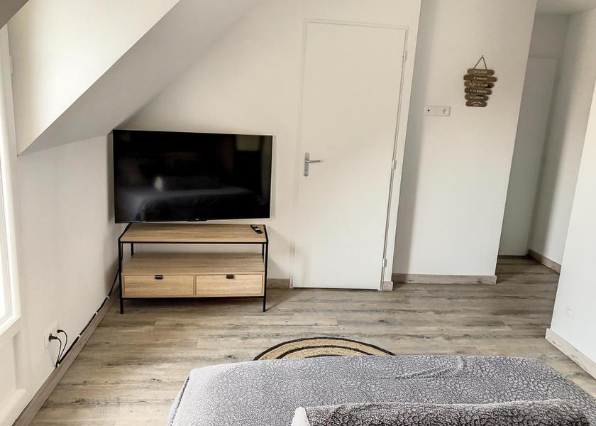 Hauts-de-France Compiègne Double Room with Private Bathroom
