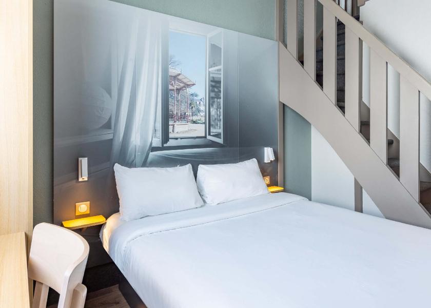 Brittany Rennes Quadruple Room