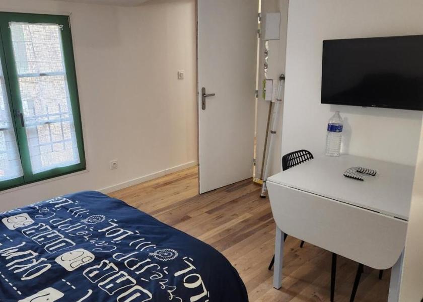 Bourgogne-Franche-Comté Avallon One-Bedroom Apartment