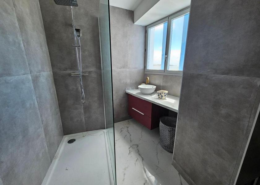 Nouvelle-Aquitaine Royan Two-Bedroom Apartment with Balcony and Sea View