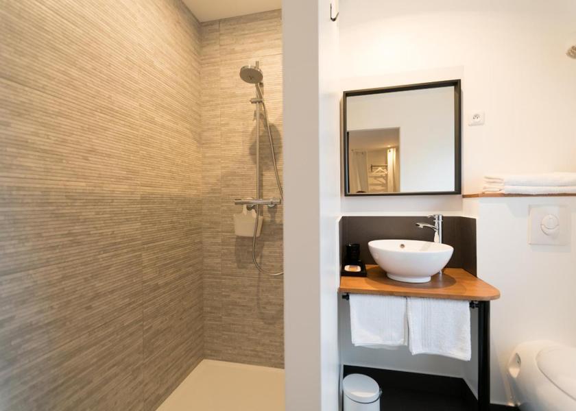 Normandy Pontorson Deluxe Double Room with Private Bathroom