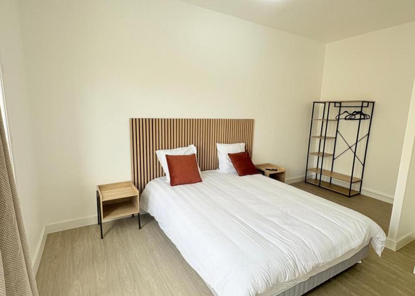 Nouvelle-Aquitaine Pauillac Double Room with Shared Bathroom