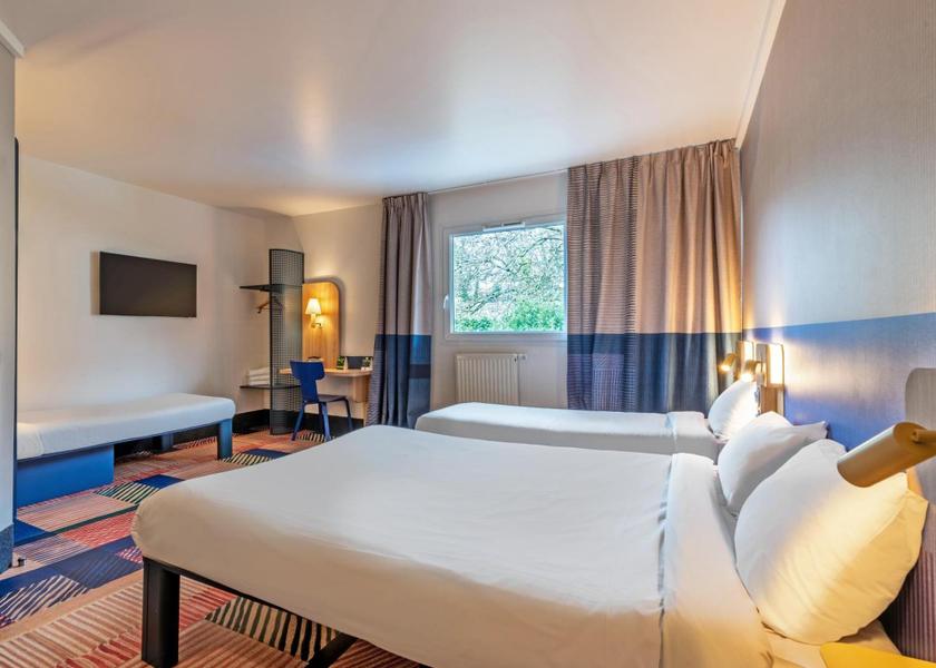 Brittany Brest Quadruple Room