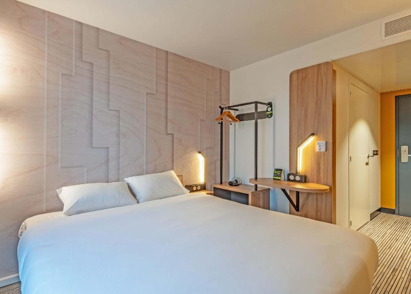 Brittany Brest Triple Room