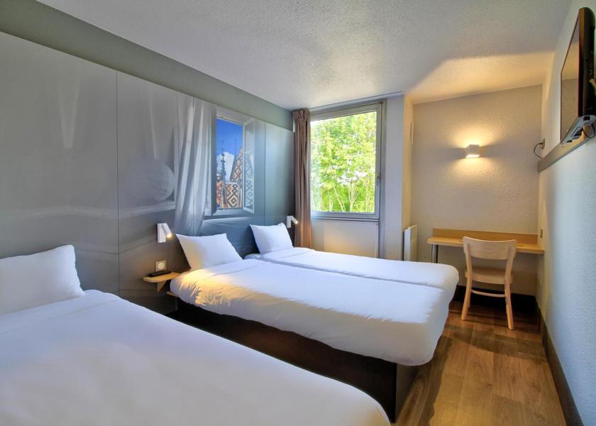 Bourgogne-Franche-Comté Beaune Classic Triple Room